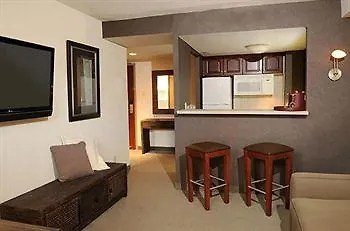 Bostonian Executive Suites Ottawa Hotel