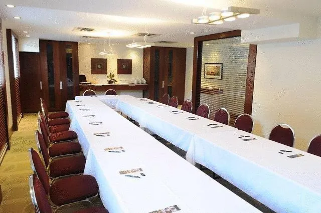 Bostonian Executive Suites Ottawa 3*,  Kanada